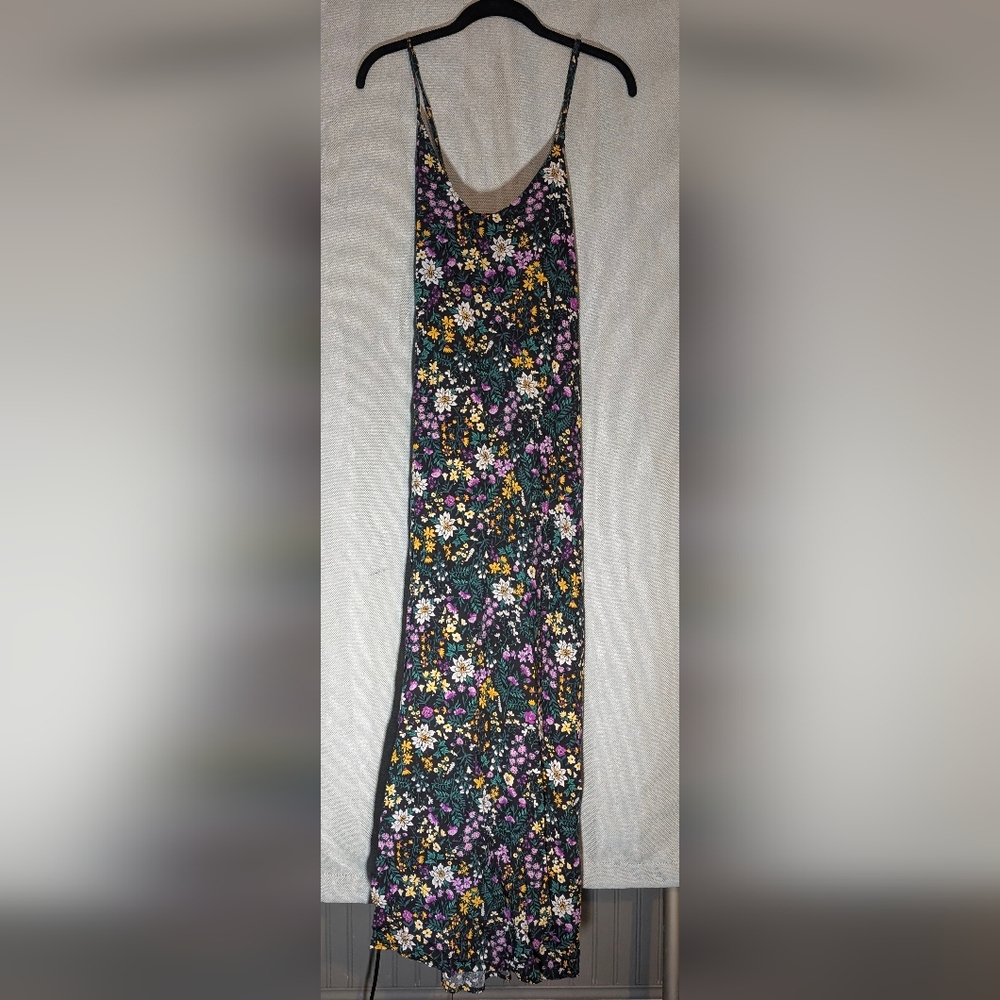 Source Unknown Vibrant Floral Midi Skirt